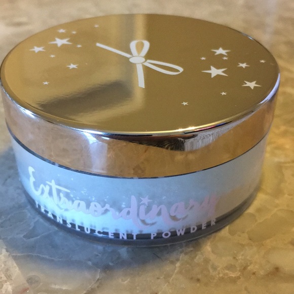 Extraordinary Translucent powder - Picture 2 of 3